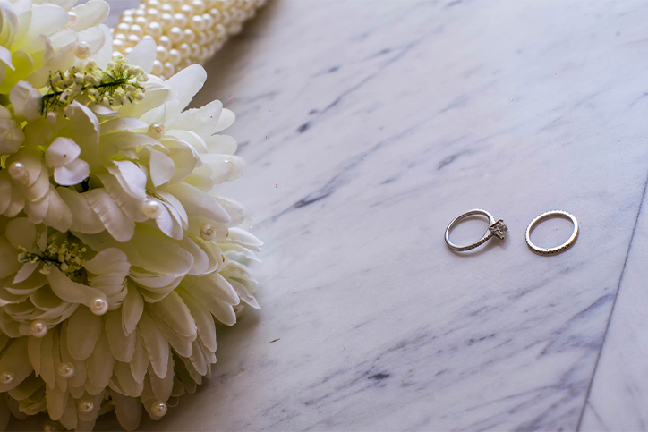 saiba como funciona e para que serve a certidão de casamento juramentada