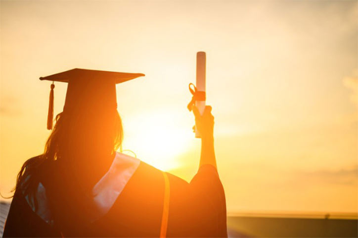 conheça agora como funciona o processo de traduzir o diploma.